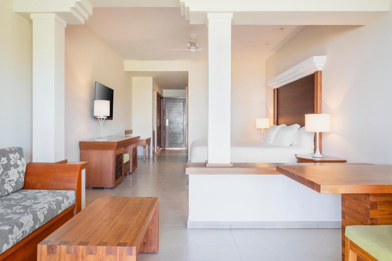 Suite Júnior Individual com Vista Mar Lateral