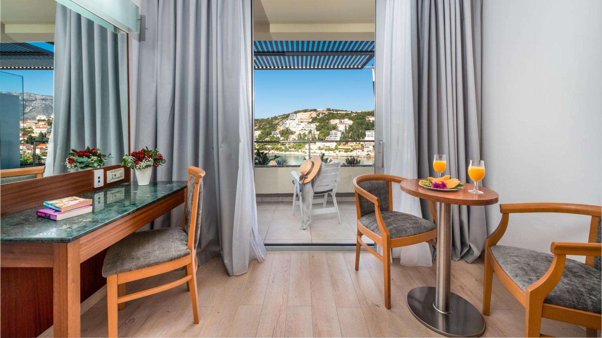 Superior Room Balcony Sea View