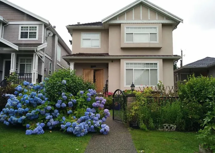 Helen'S House / Close To Skytrain And Airport Vancouver